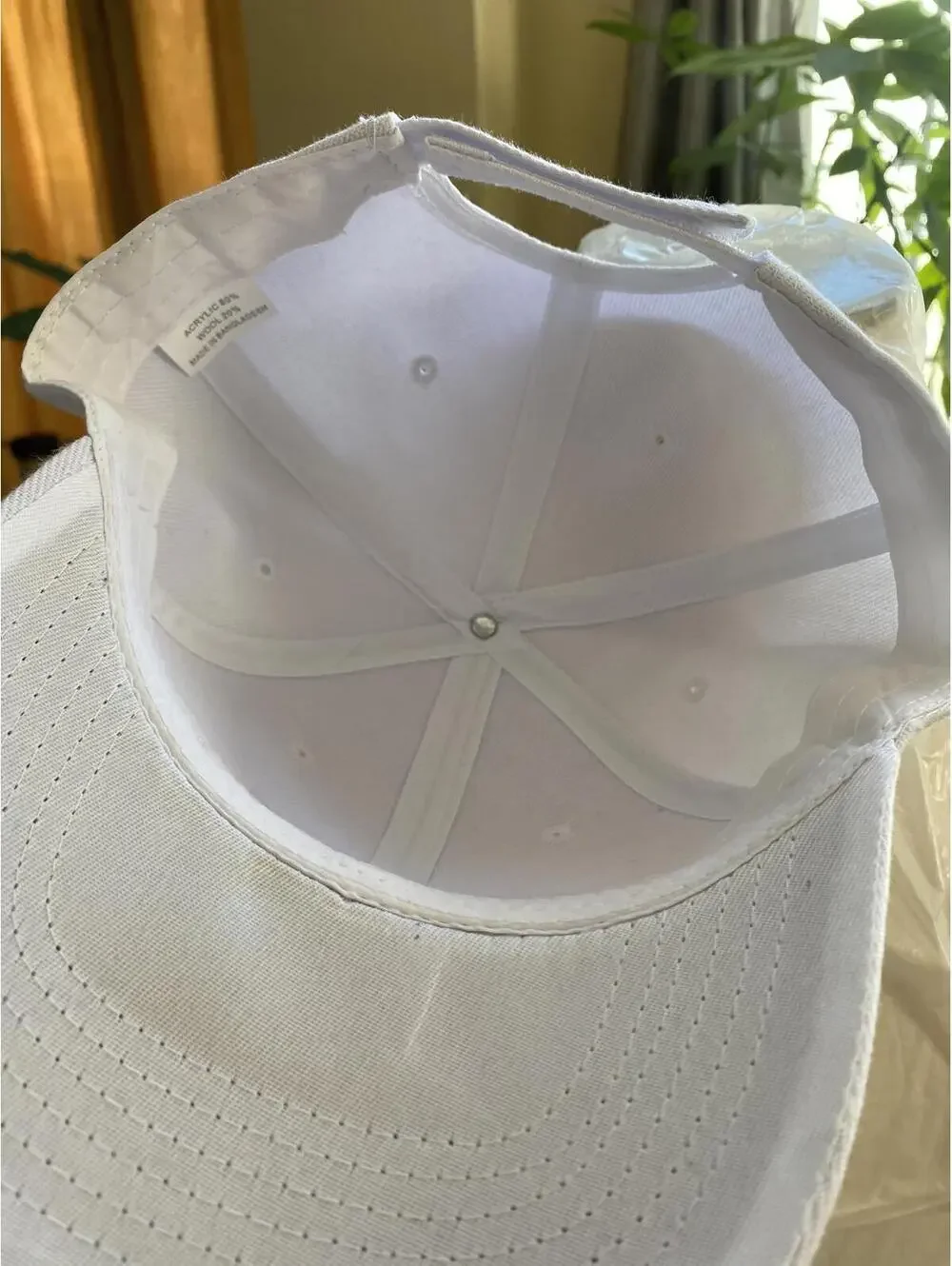 N/A stylish white